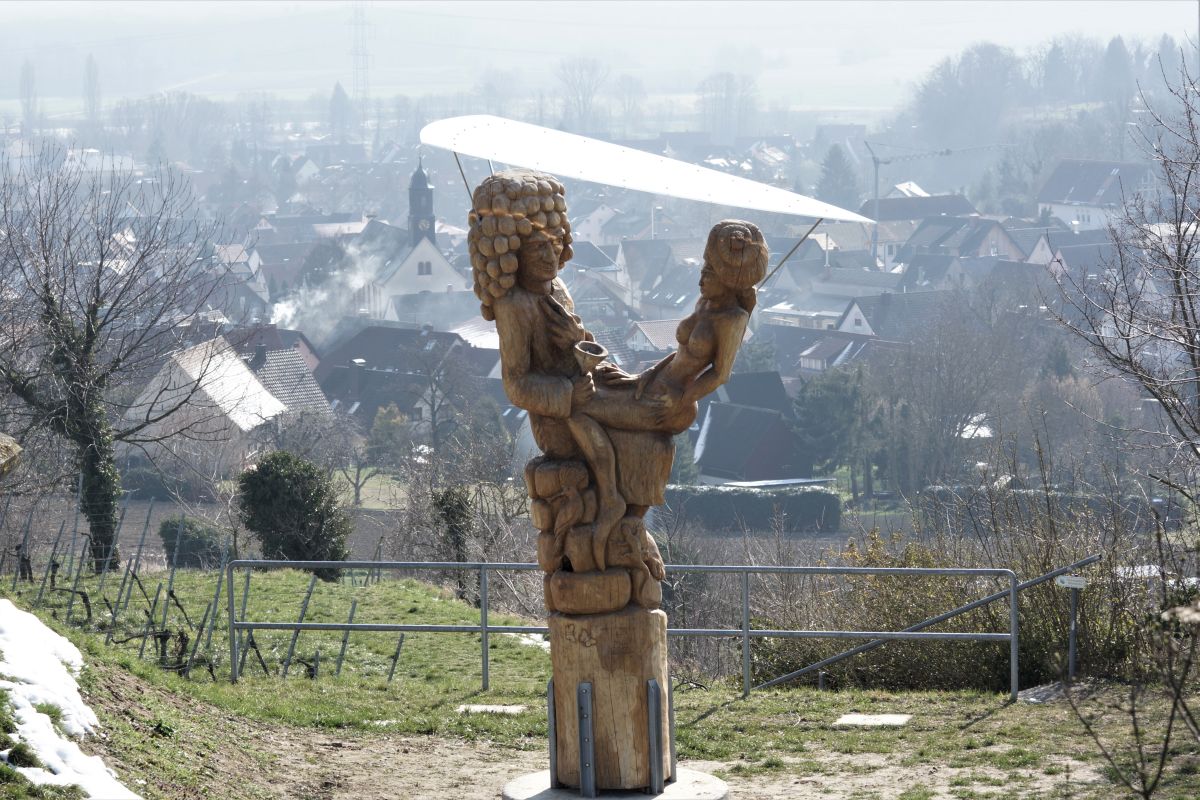 Bacchus vom Tuniberg, Wein Weib und Wiedehopf005