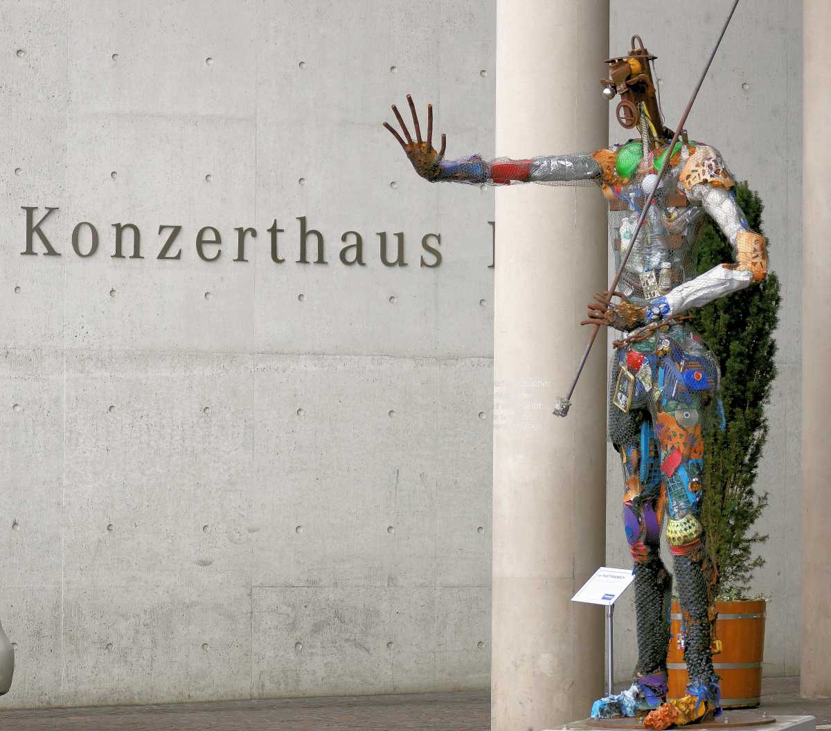Plastikmensch Mundologia 014