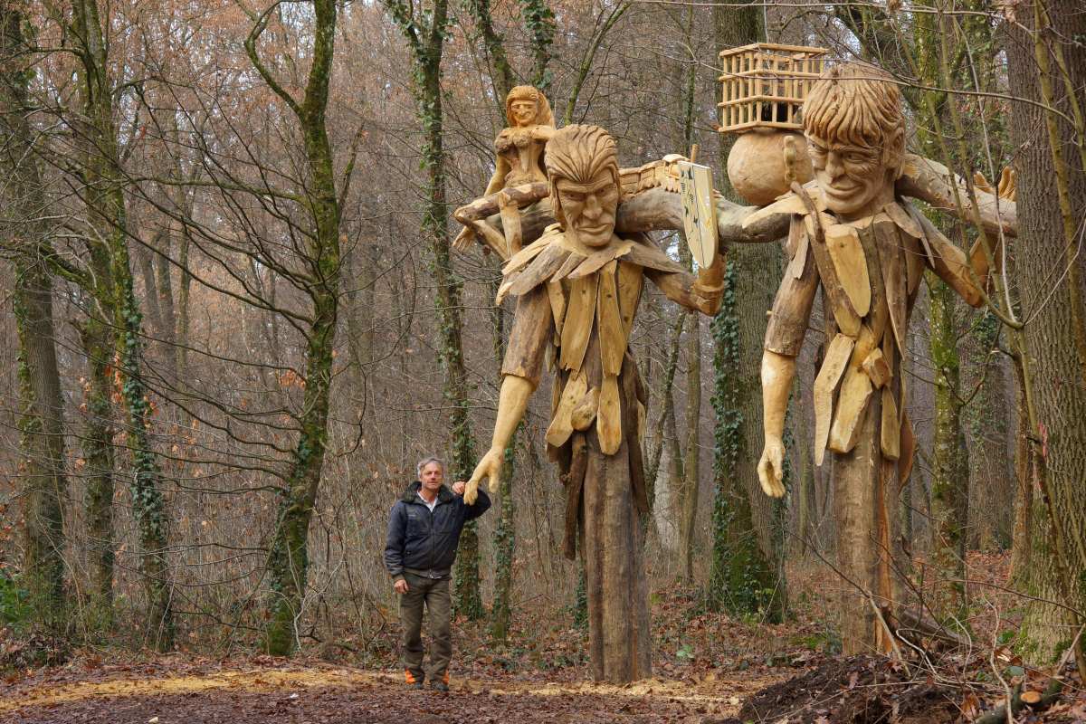 das Waldtor, in Freiburg-Waltershofen  , thomas rees 25